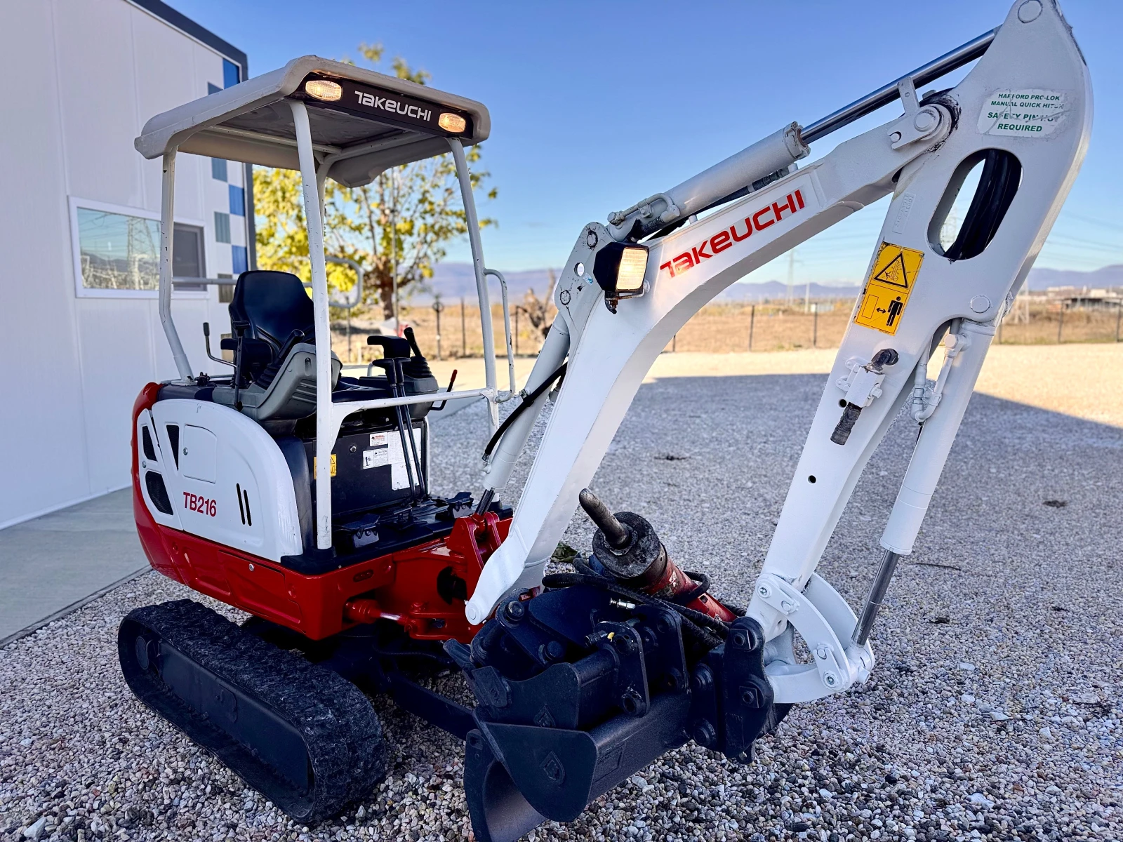  Takeuchi + 3-  | Mobile.bg   1