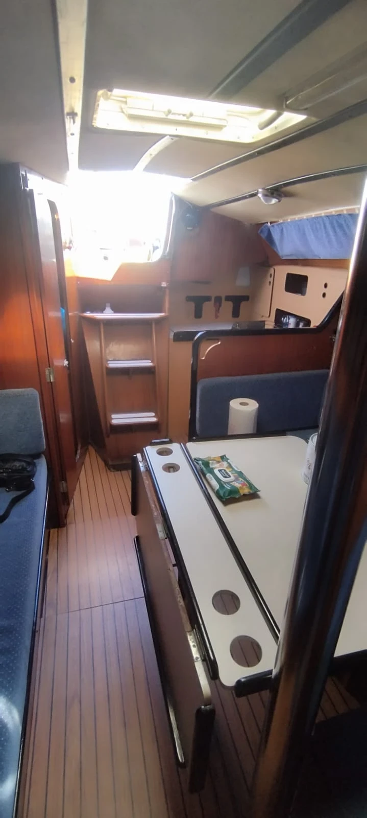 ���������� ����� Jeanneau | Mobile.bg � ����������� 13