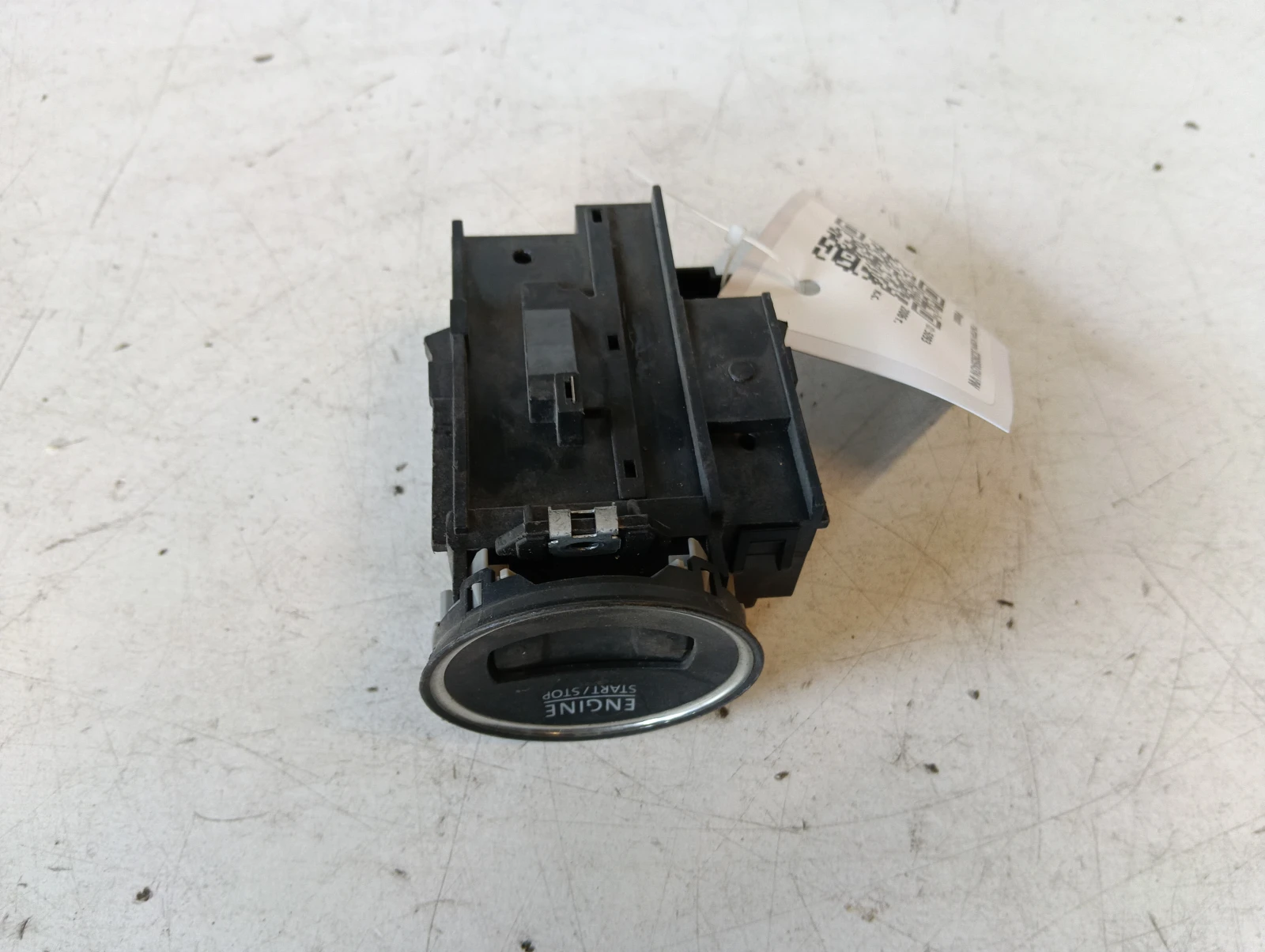 гълтач ключ 3C0905843N VW Passat