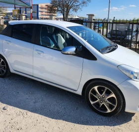 Toyota Yaris, снимка 2