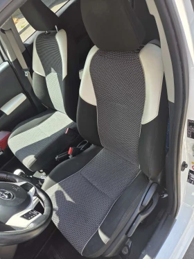Toyota Yaris, снимка 5