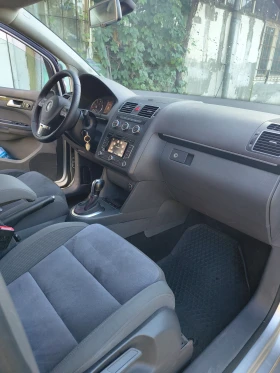 VW Touran 1.4/DSG/Tsi/Navi/Phone, снимка 10