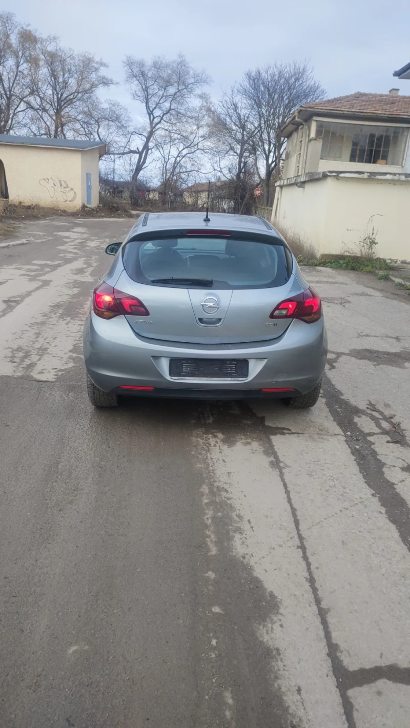 Opel Astra, снимка 4 - Автомобили и джипове - 48503432