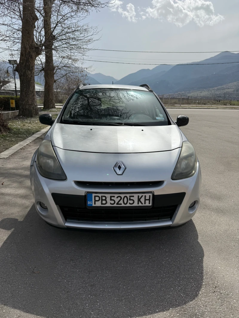 Renault Clio, снимка 1 - Автомобили и джипове - 49514754