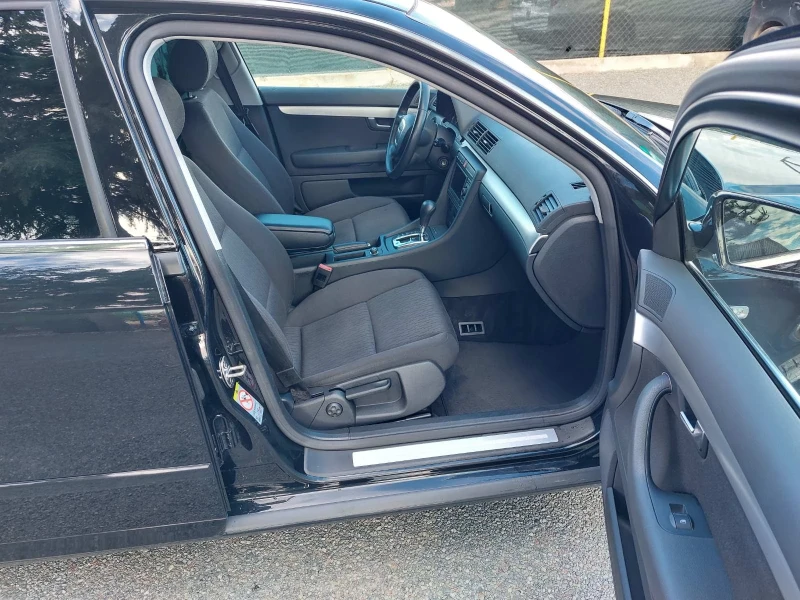 Audi A4 2.0tdi, автоматик, снимка 13 - Автомобили и джипове - 50488286