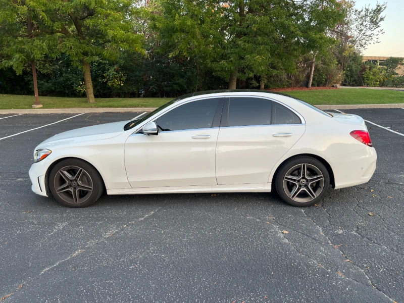 Mercedes-Benz C 300 AMG-pkg* 4M* ambient light* Пано* Камера* , снимка 4 - Автомобили и джипове - 52317821