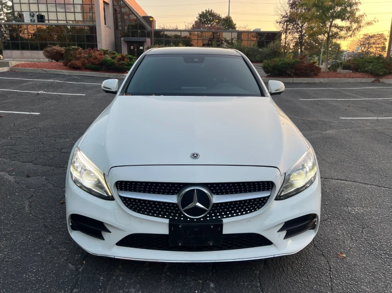 Mercedes-Benz C 300 AMG-pkg* 4M* ambient light* Пано* Камера* , снимка 2 - Автомобили и джипове - 52317821