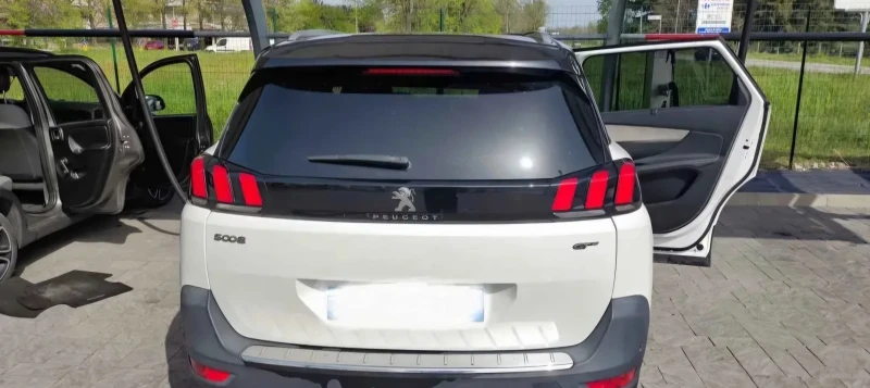 Peugeot 5008 2.0GT  HDI 180 kc. EAT8, снимка 2 - Автомобили и джипове - 52566809