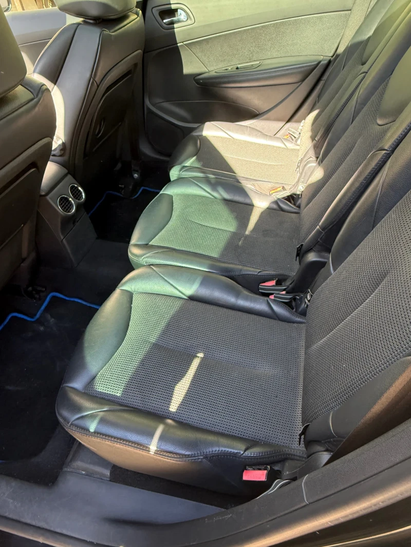 Peugeot 308 2.0 HDI 150 к.с. Euro 5 Allure , снимка 13 - Автомобили и джипове - 53218803