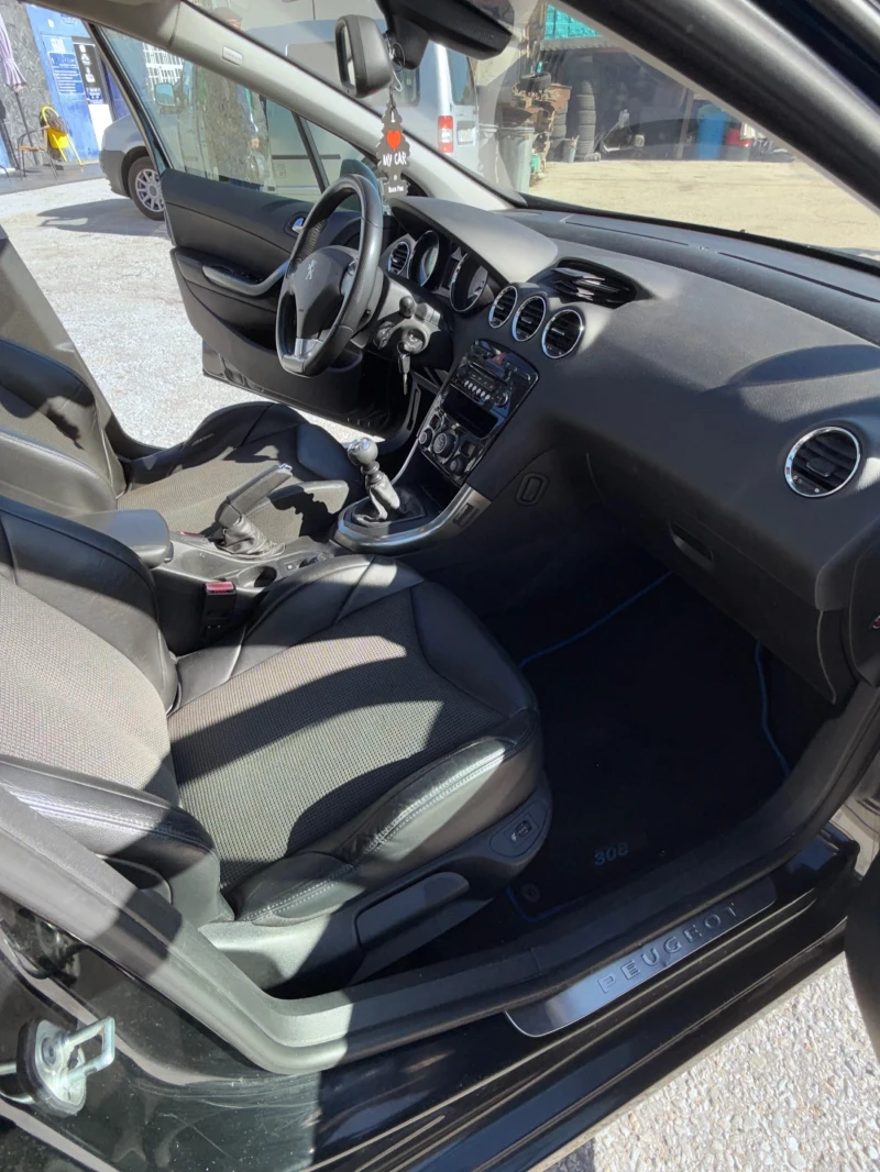 Peugeot 308 2.0 HDI 150 к.с. Euro 5 Allure , снимка 7 - Автомобили и джипове - 53218803