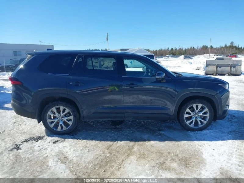 Toyota Grand Highlander LIMITED, снимка 13 - Автомобили и джипове - 53580569