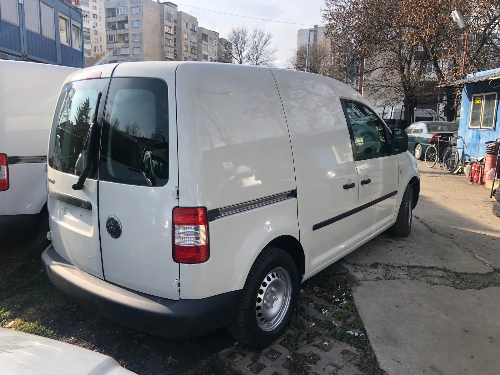 VW Caddy 1.9TDi - изображение 4