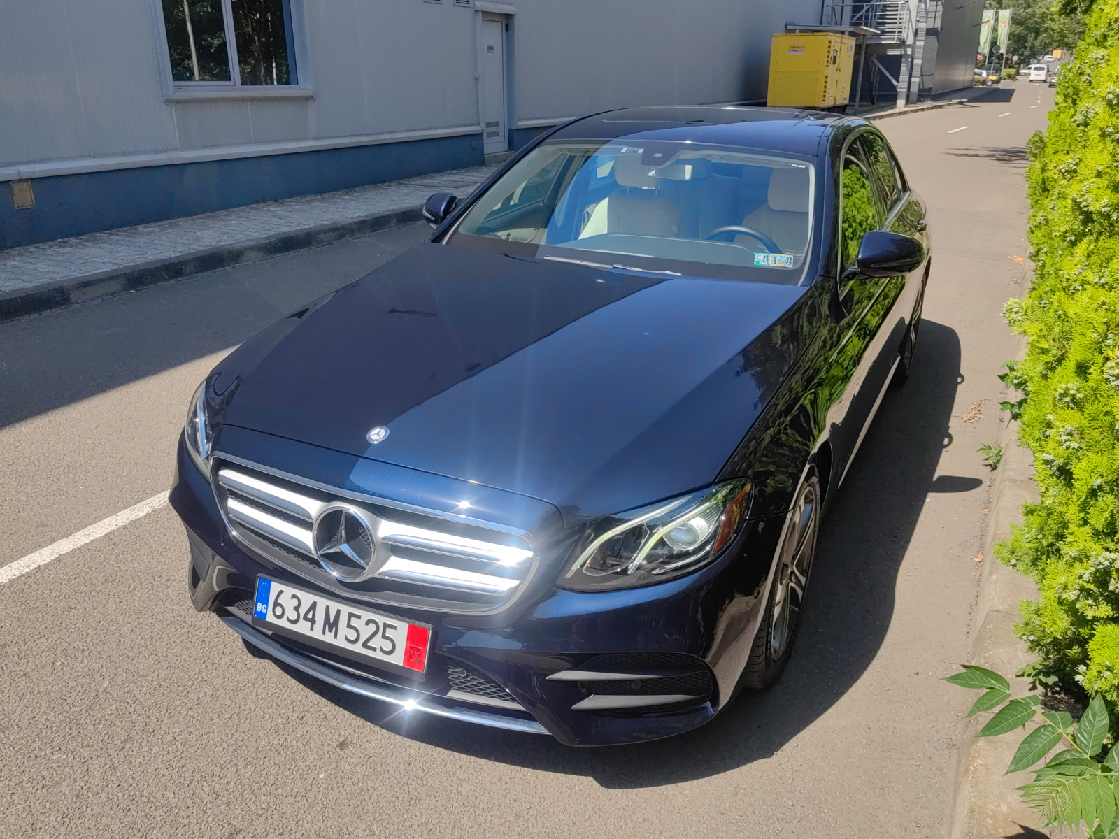 Mercedes-Benz E 300  AMG line * 59000км.* 4-matic  - изображение 3