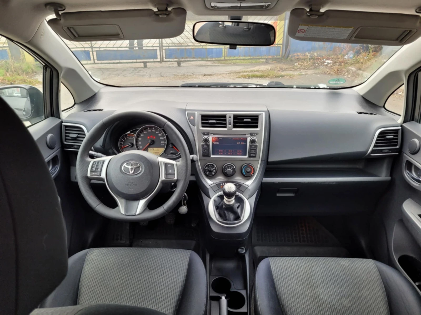 Toyota Verso S 1.3 vvti - изображение 9