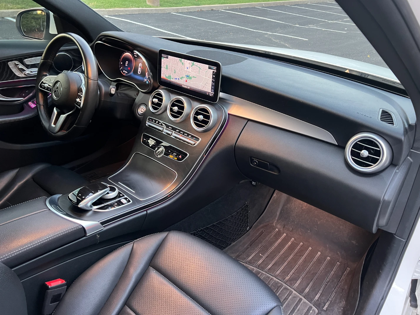 Mercedes-Benz C 300 AMG-pkg* 4M* ambient light* * *  | Mobile.bg   14