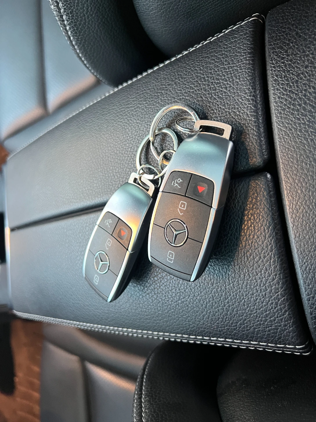 Mercedes-Benz C 300 AMG-pkg* 4M* ambient light* * *  | Mobile.bg   13