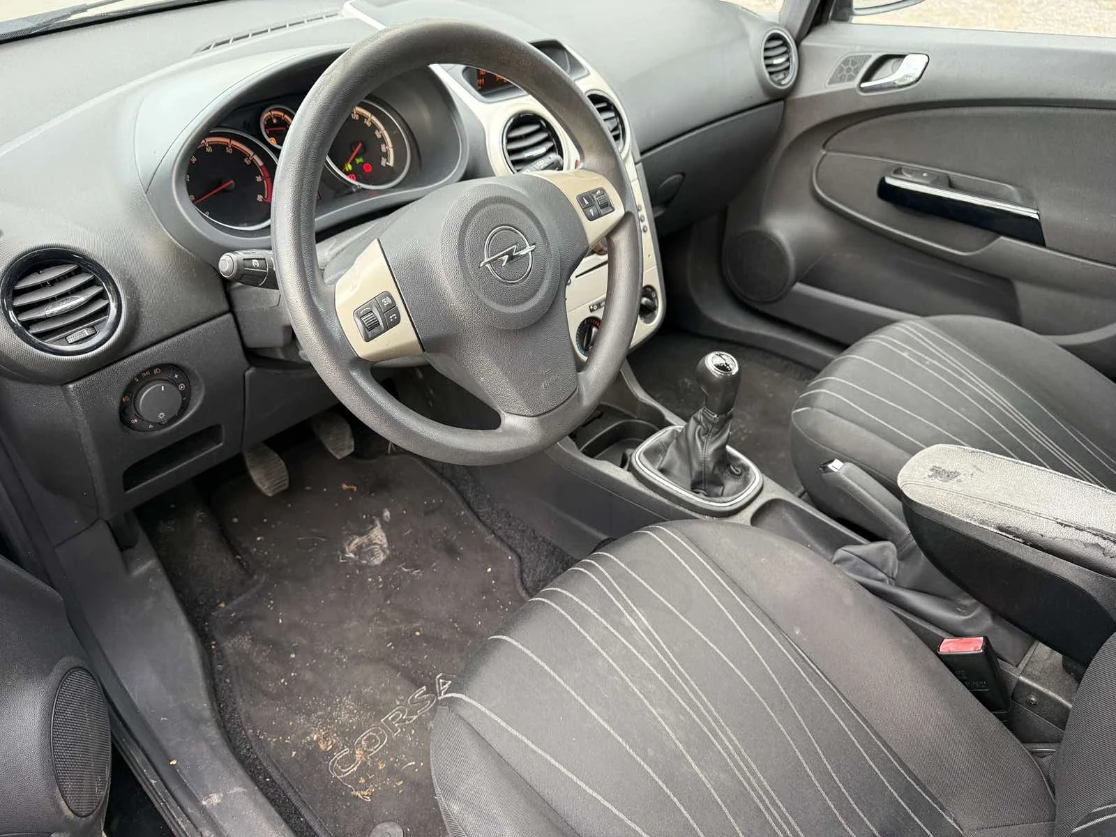 Opel Corsa 1, 400 EURO4  - изображение 7