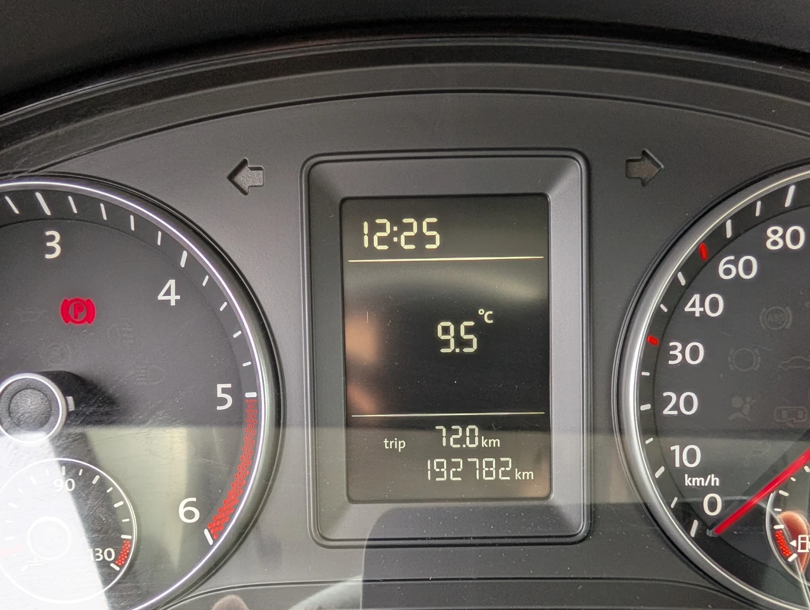 VW Caddy 1.6 TDI Bluemotion | Mobile.bg   13