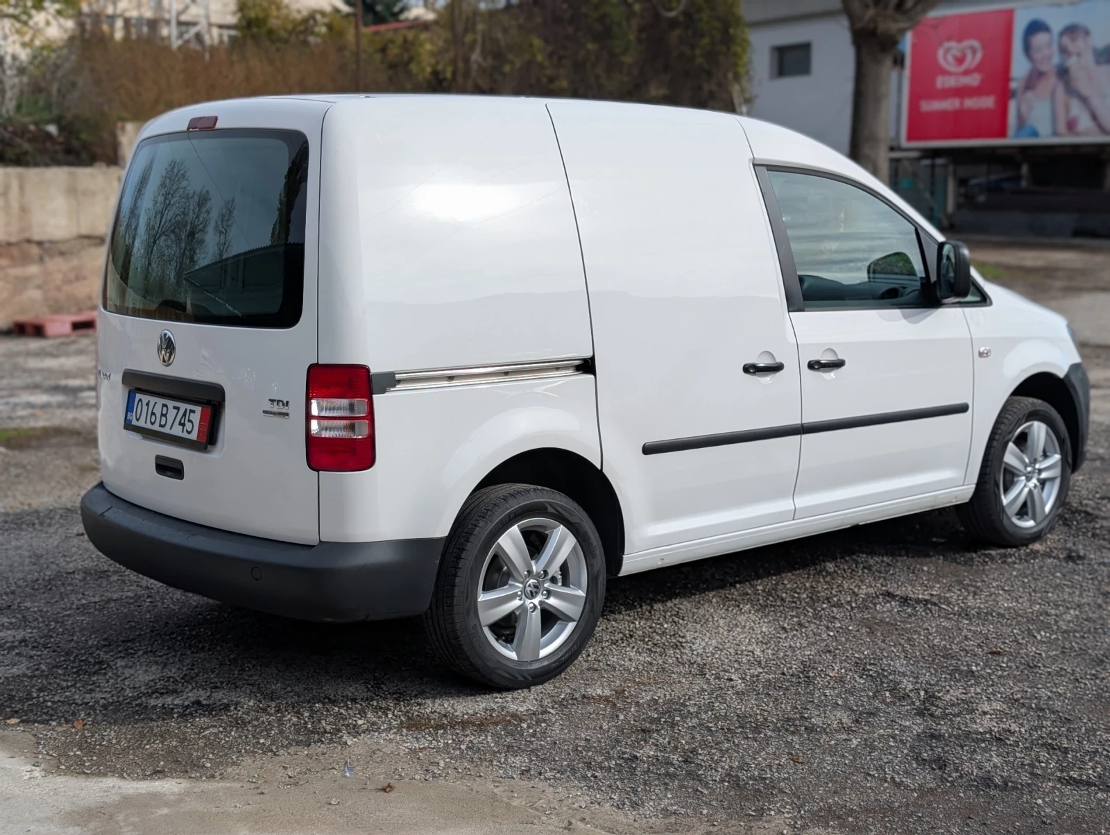 VW Caddy 1.6 TDI Bluemotion | Mobile.bg   4