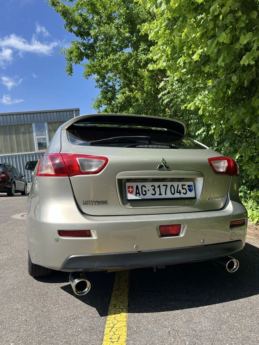 Mitsubishi Lancer Sportback - изображение 4