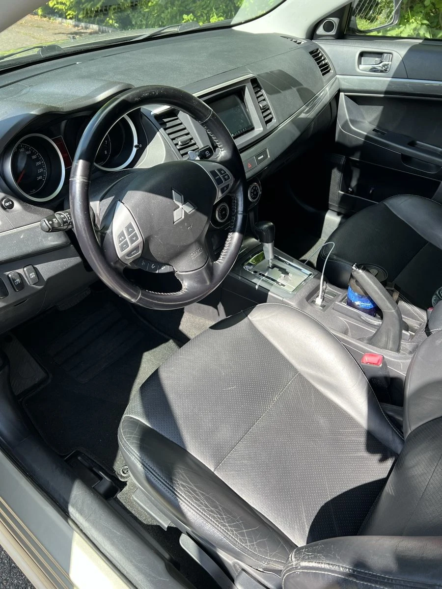 Mitsubishi Lancer Sportback - изображение 6