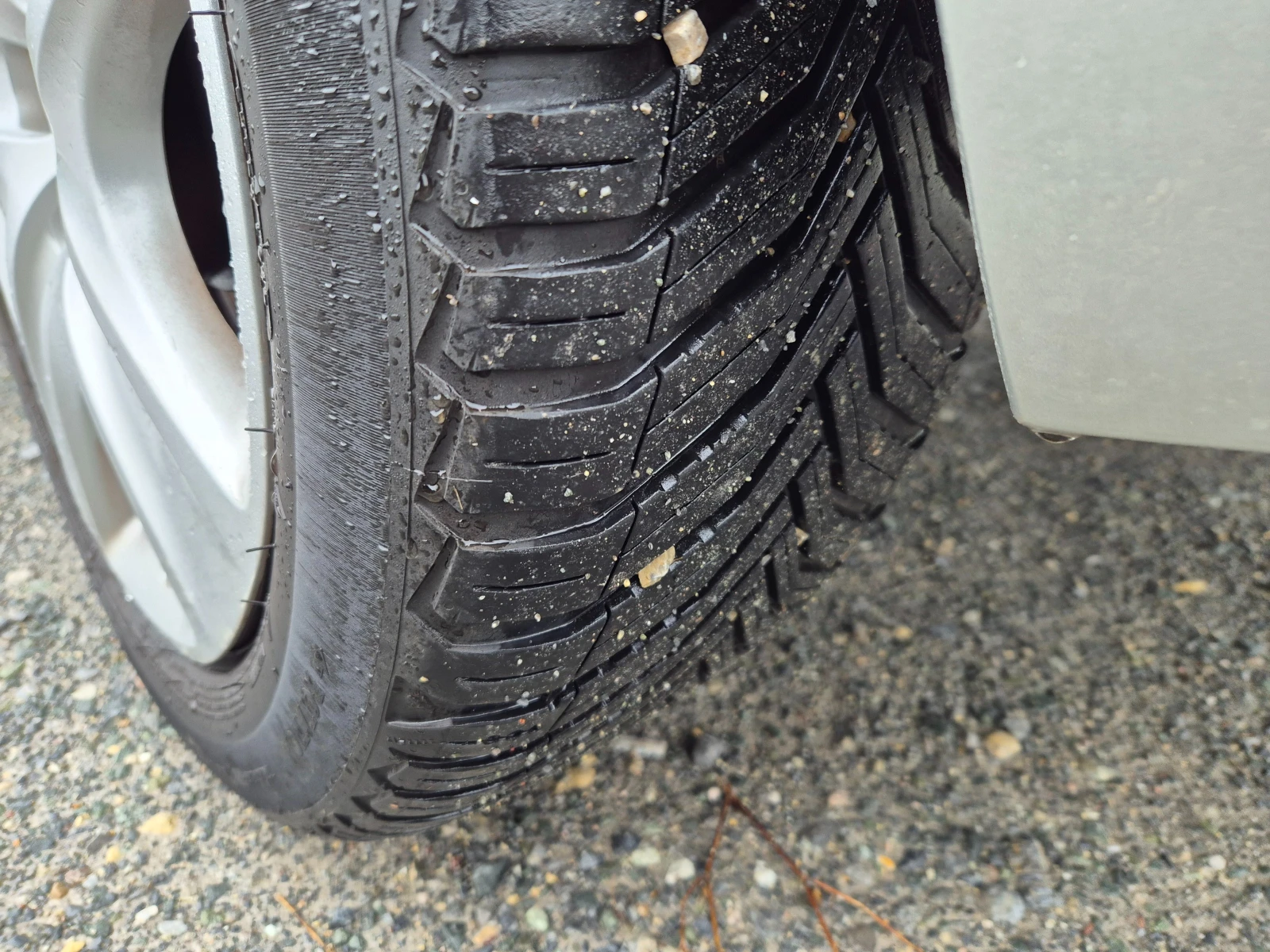 Opel Zafira Tourer 2.0CDTI 7 места, снимка 15 - Автомобили и джипове - 52475772