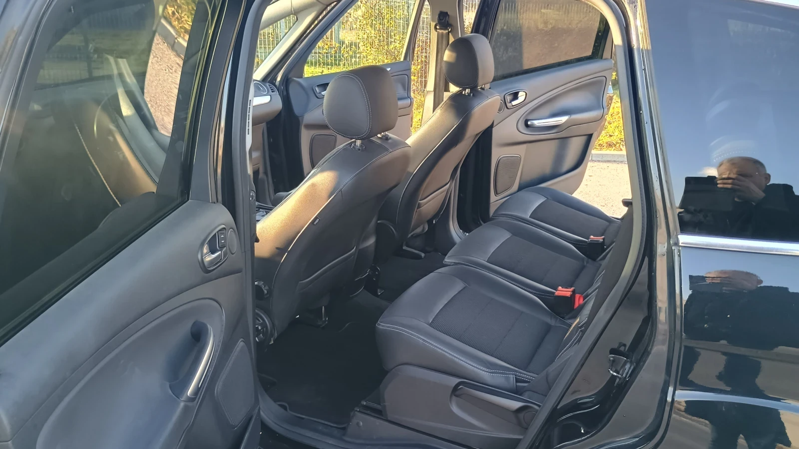 Ford S-Max 2.0tdci - изображение 6