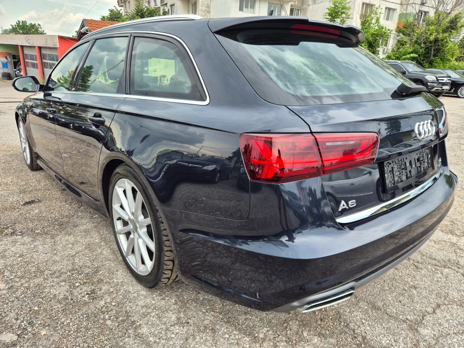 Audi A6 3.0TDI* S-LINE* ПАНОРАМА* LED* NAVI* DISTRONIC, снимка 5 - Автомобили и джипове - 52848995