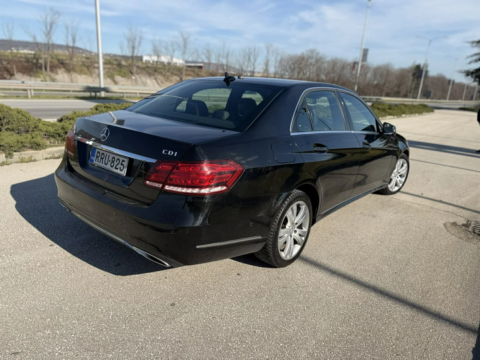 Mercedes-Benz E 200 Mercedes-Benz E200 feislift 2014г, снимка 4 - Автомобили и джипове - 53733846