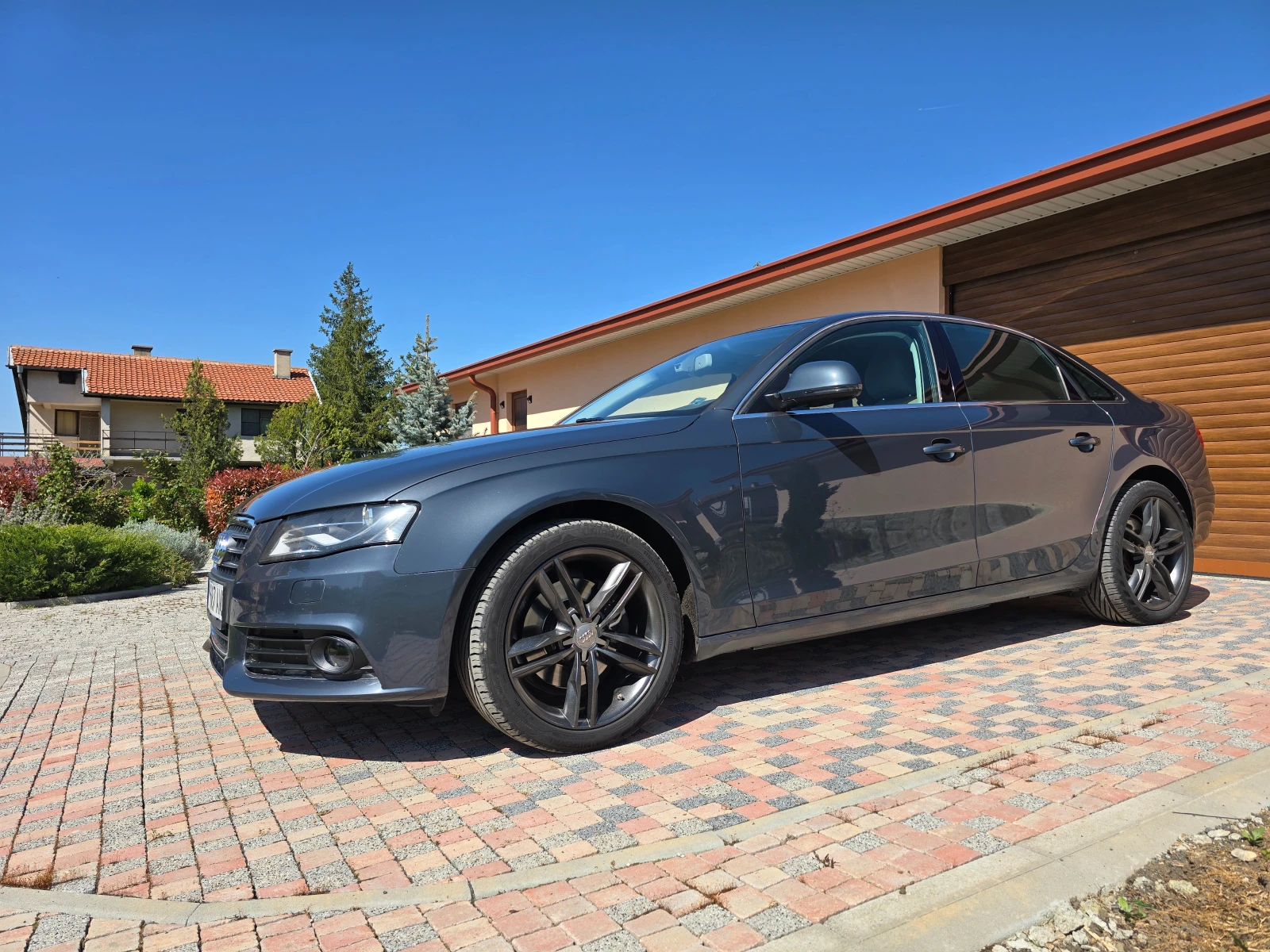 Audi A4 1.8TFSI, снимка 6 - Автомобили и джипове - 53749598