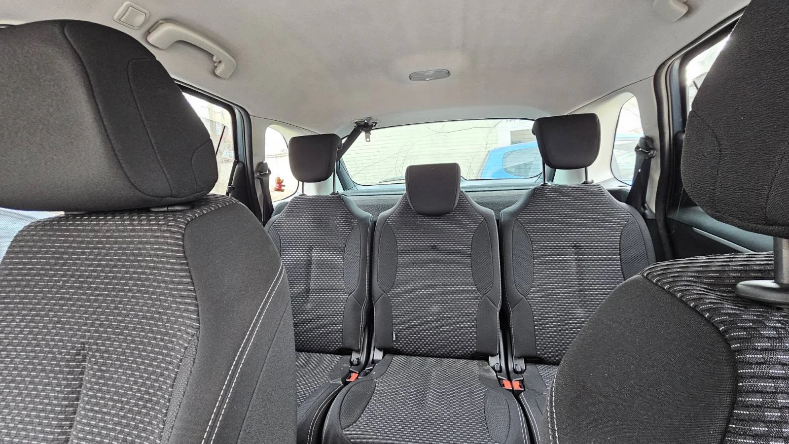 Citroen C4 Picasso 1.6E-HDI/FACELIFT/, снимка 3 - Автомобили и джипове - 53903406