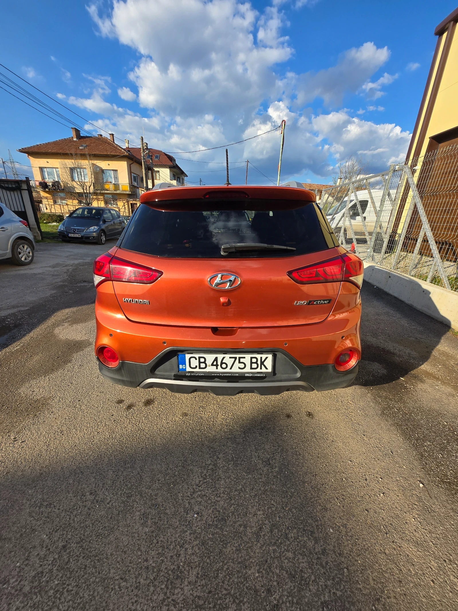 Hyundai I20 Active, снимка 3 - Автомобили и джипове - 54172940