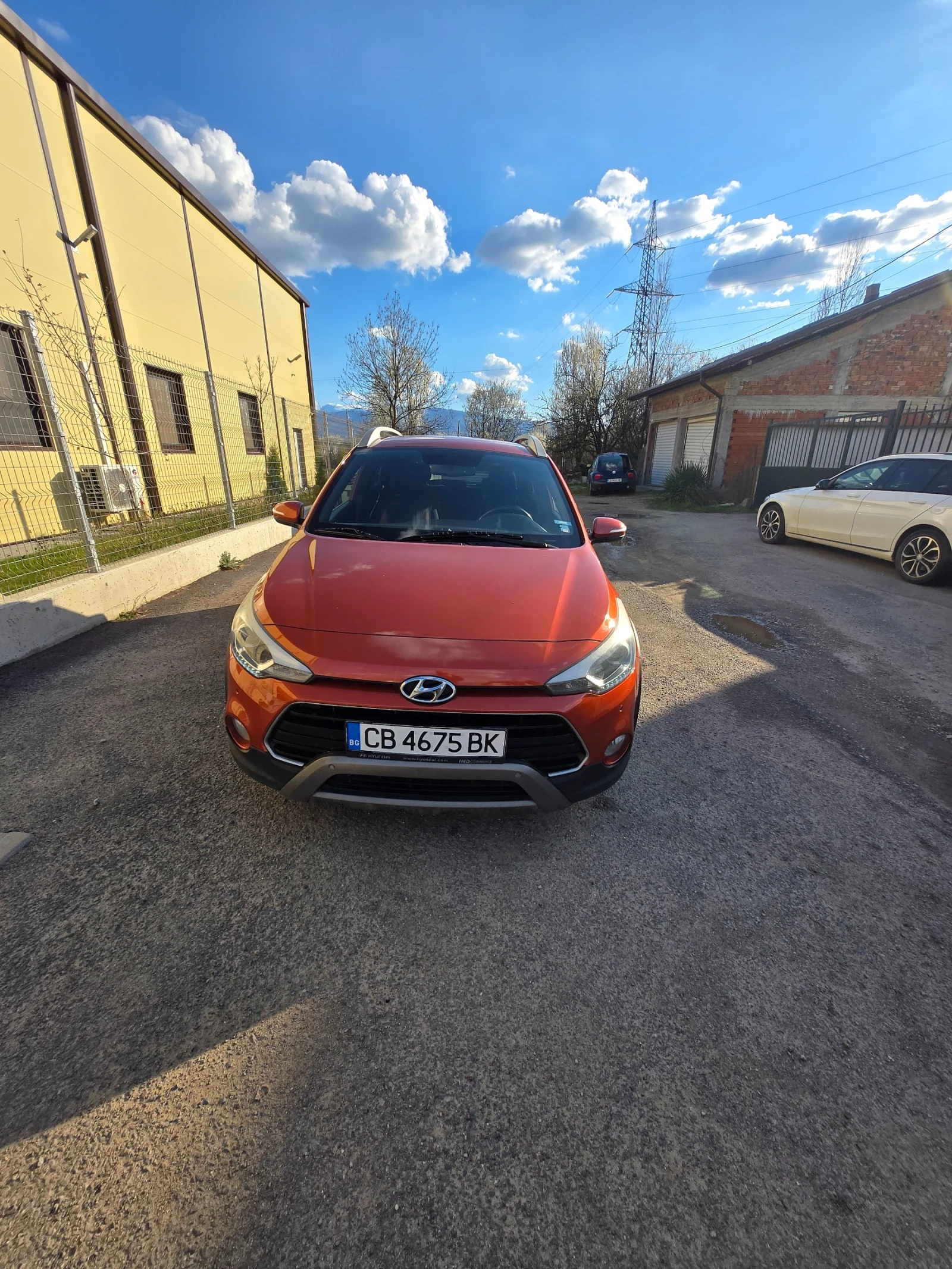Hyundai I20 Active, снимка 7 - Автомобили и джипове - 54172940