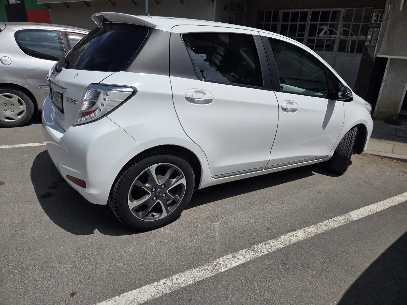 Toyota Yaris, снимка 6 - Автомобили и джипове - 54484329