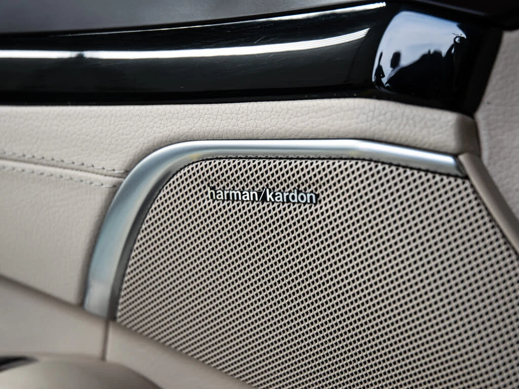 Mercedes-Benz SL 500 550* ПОДГРЕВ* ОБДУХВАНЕ* HARMAN KARDON* , снимка 14 - Автомобили и джипове - 54594147