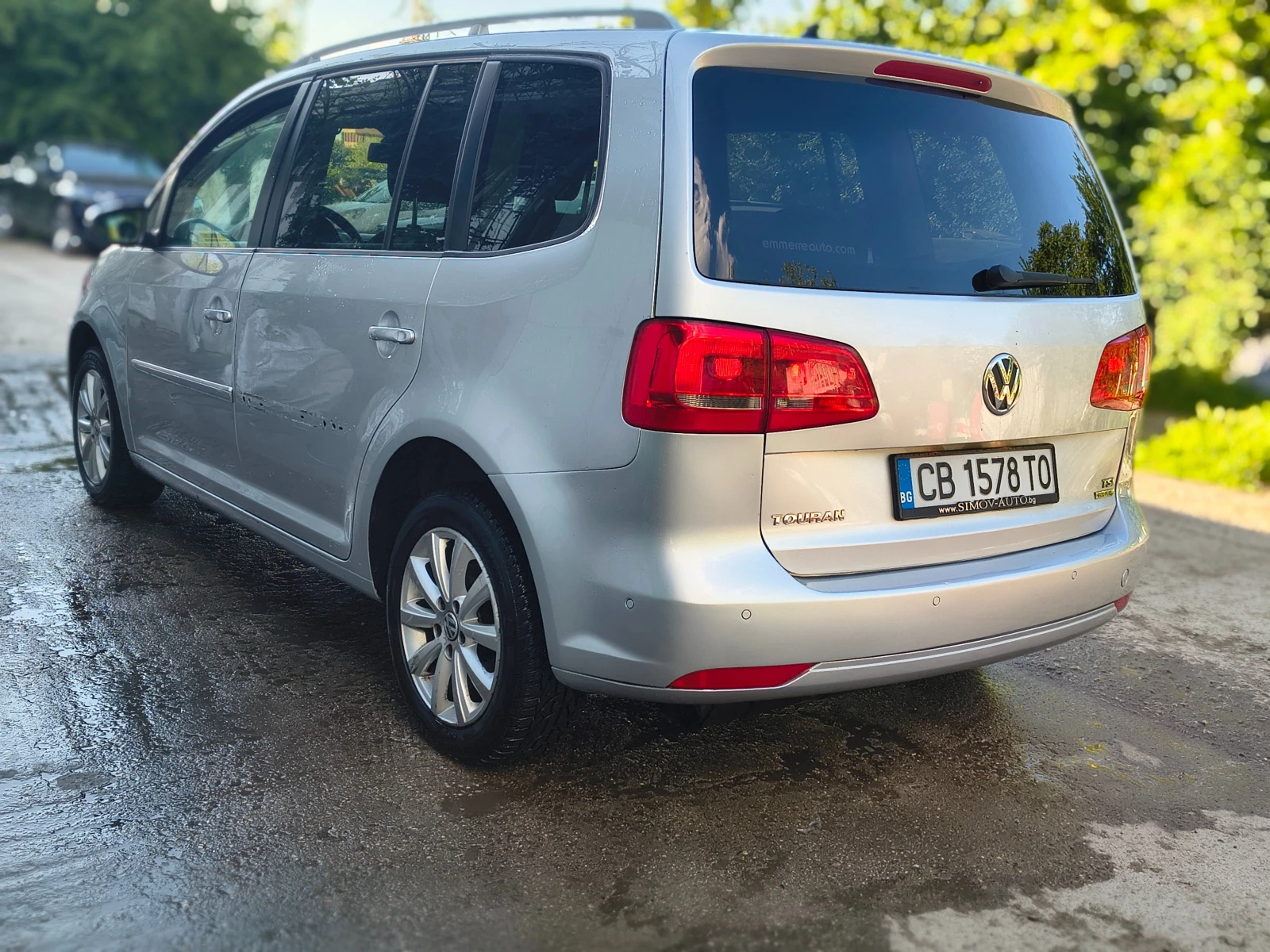 VW Touran 1.4/DSG/Tsi/Navi/Phone, снимка 3 - Автомобили и джипове - 54692002