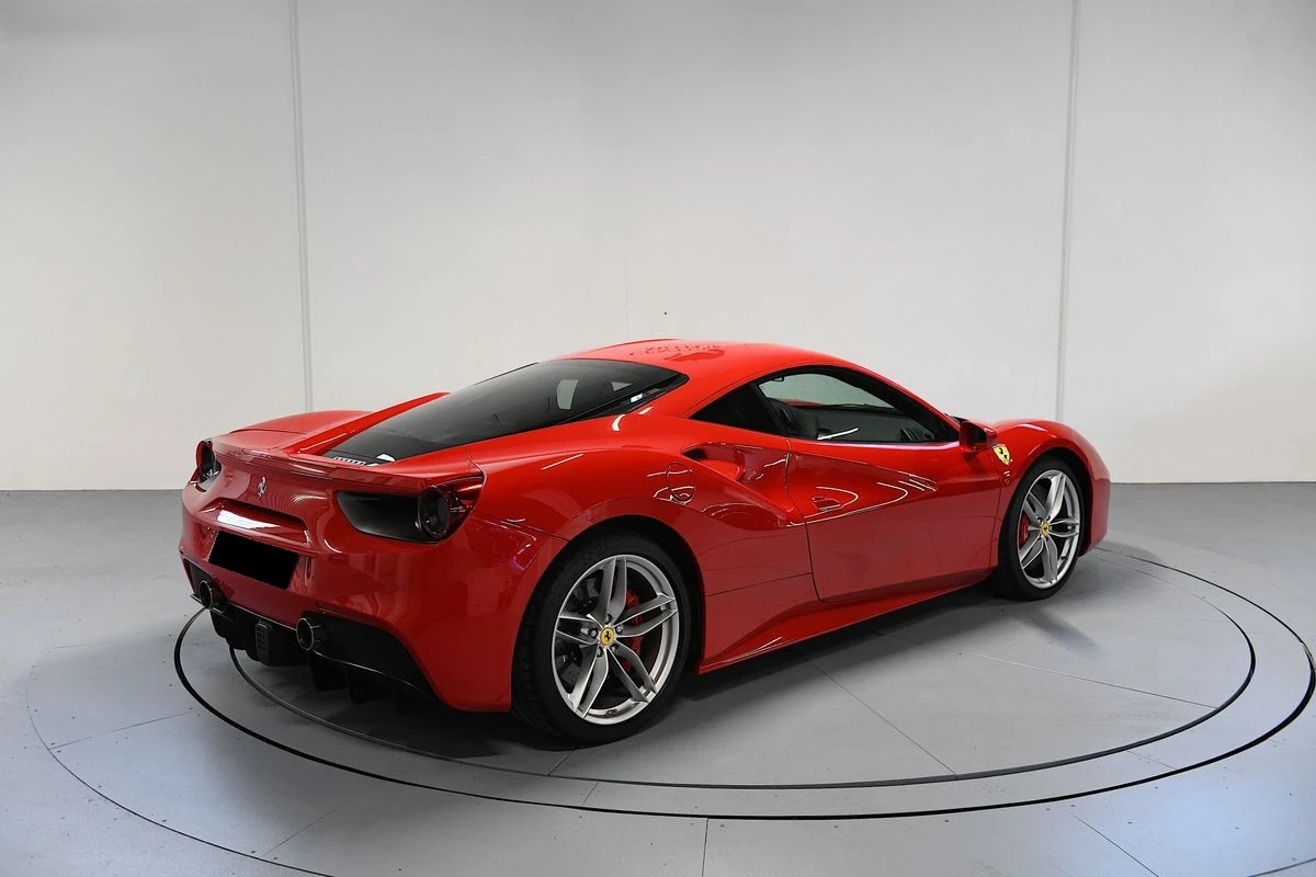 Ferrari 488 GTB, снимка 3 - Автомобили и джипове - 54700016