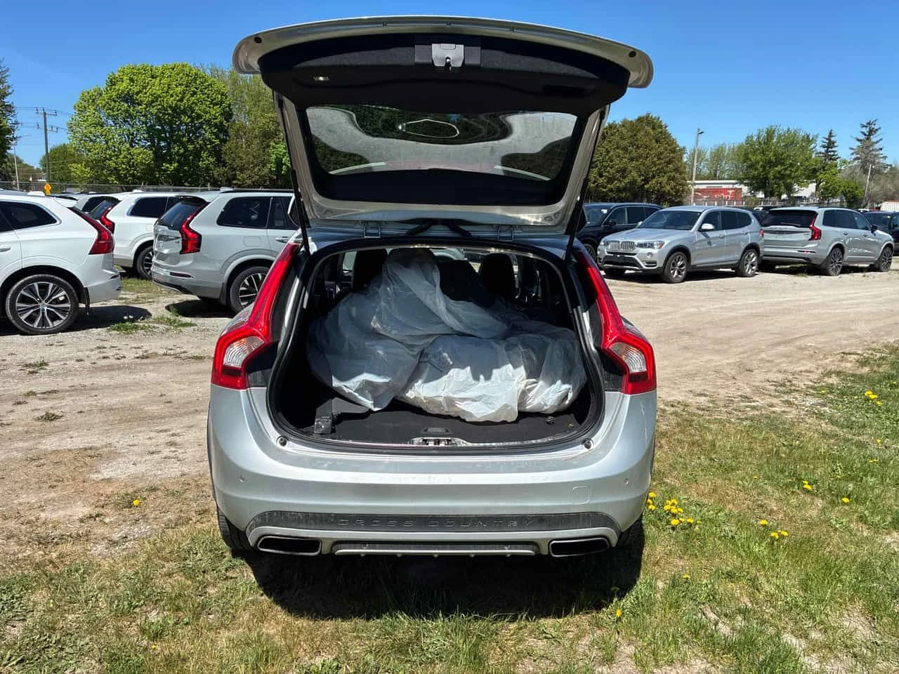 Volvo V60 Cross Country * T5 Premier * АВТОКРЕДИТ БЕЗ ПЪРВОНАЧАЛНА ВНОСКА*, снимка 14 - Автомобили и джипове - 54803736