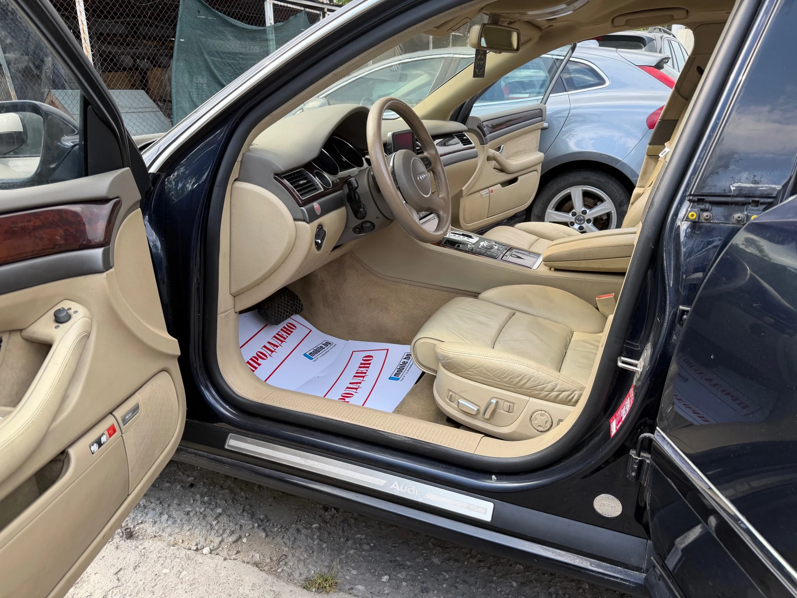 Audi A8 4.2i 335HP GAS QUATTRO AVTOMAT KOJA NAVI FUUL 2005, снимка 8 - Автомобили и джипове - 54934029