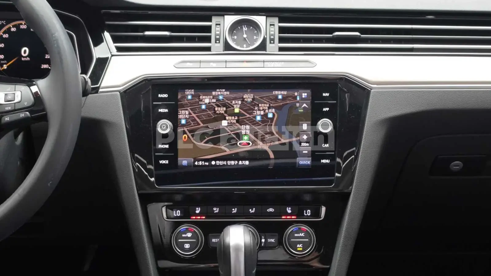 VW Arteon PRESTIGE /360/PANORAMA/ПОДГРЕВ/ОБДУХВАНЕ/, снимка 13 - Автомобили и джипове - 55156253