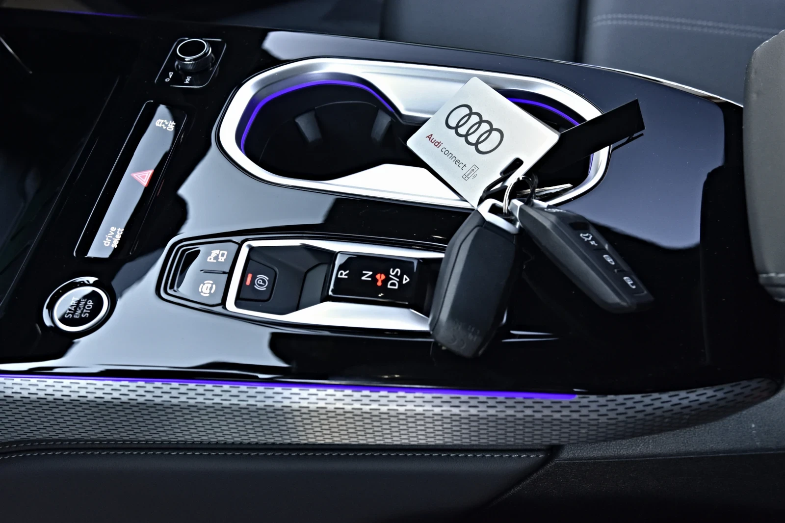 Audi A6 4.0TDI QUATTRO 2xSLINE HEAD-UP 360 MMI-DISPLAY B&O, снимка 13 - Автомобили и джипове - 55497092