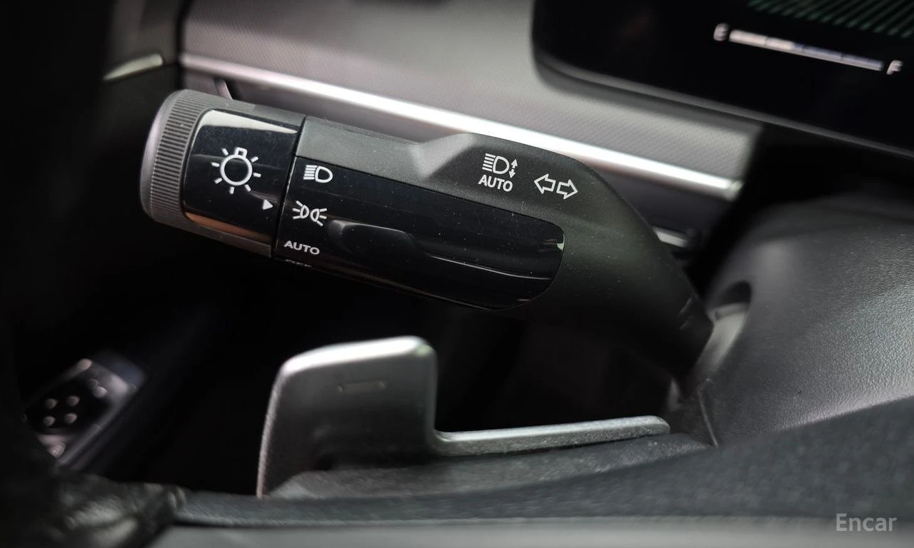 Kia K5 2.0* LPI* ПОДГРЕВ* КАМЕРА* КЕЙЛЕС* LANE* ASSIST* , снимка 13 - Автомобили и джипове - 55735459