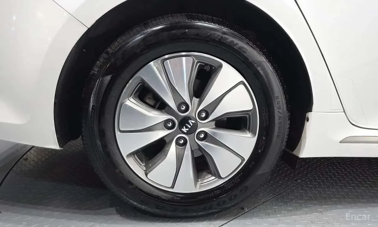 Kia K5 * Noblesse * ������ ���� �� �������� | Mobile.bg � ����������� 5
