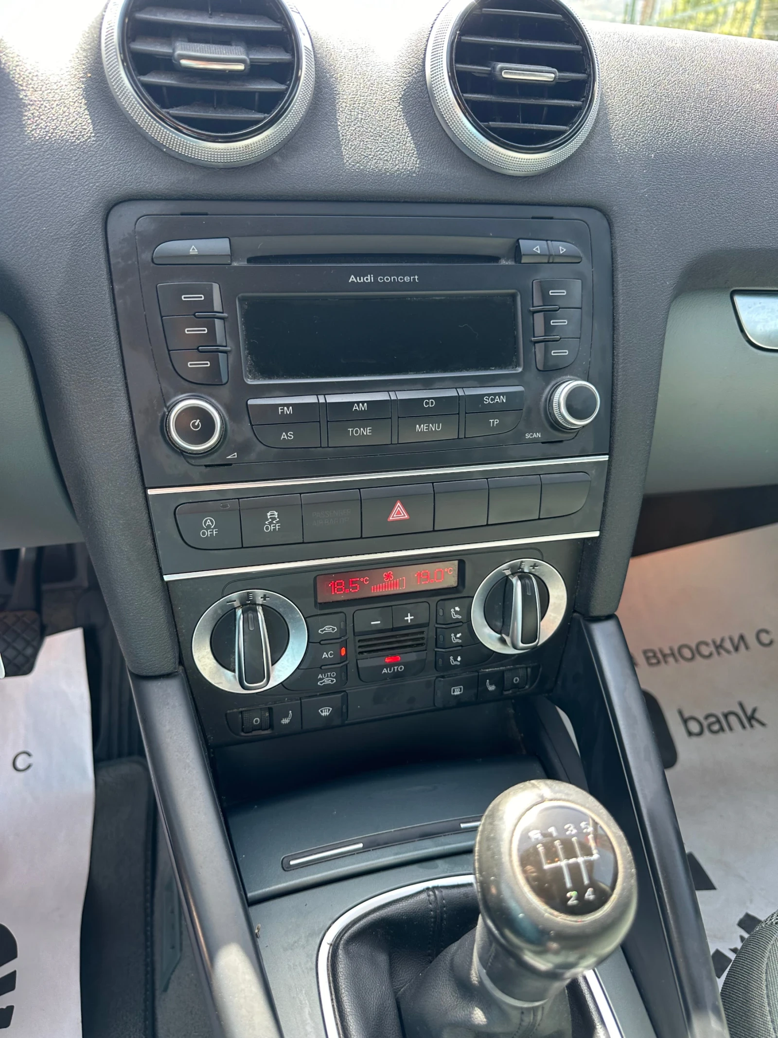 Audi A3 1.6 TDI, снимка 13 - Автомобили и джипове - 55875014