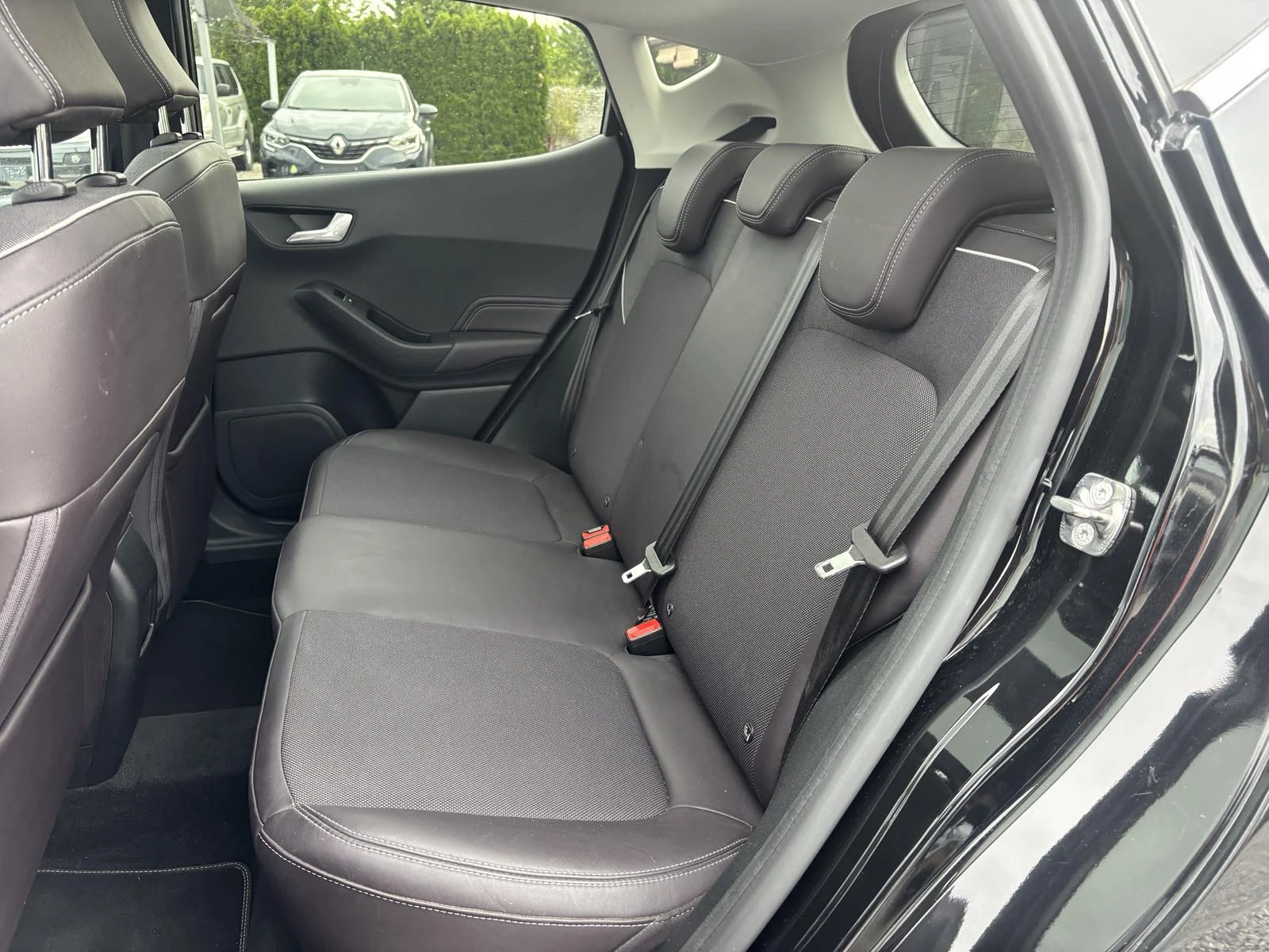 Ford Fiesta 1.0 VIGNALE-LIMITED-Automatic Нов внос, снимка 12 - Автомобили и джипове - 56131460