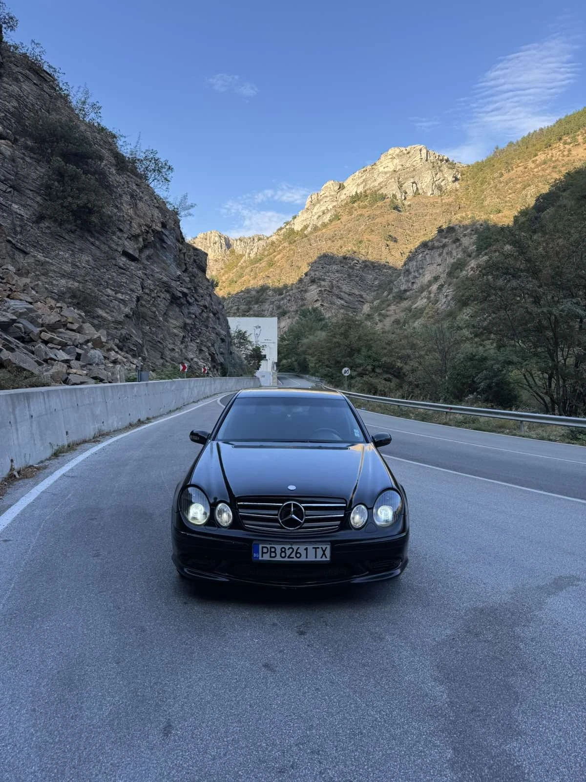 Mercedes-Benz E 270, снимка 10 - Автомобили и джипове - 56260857