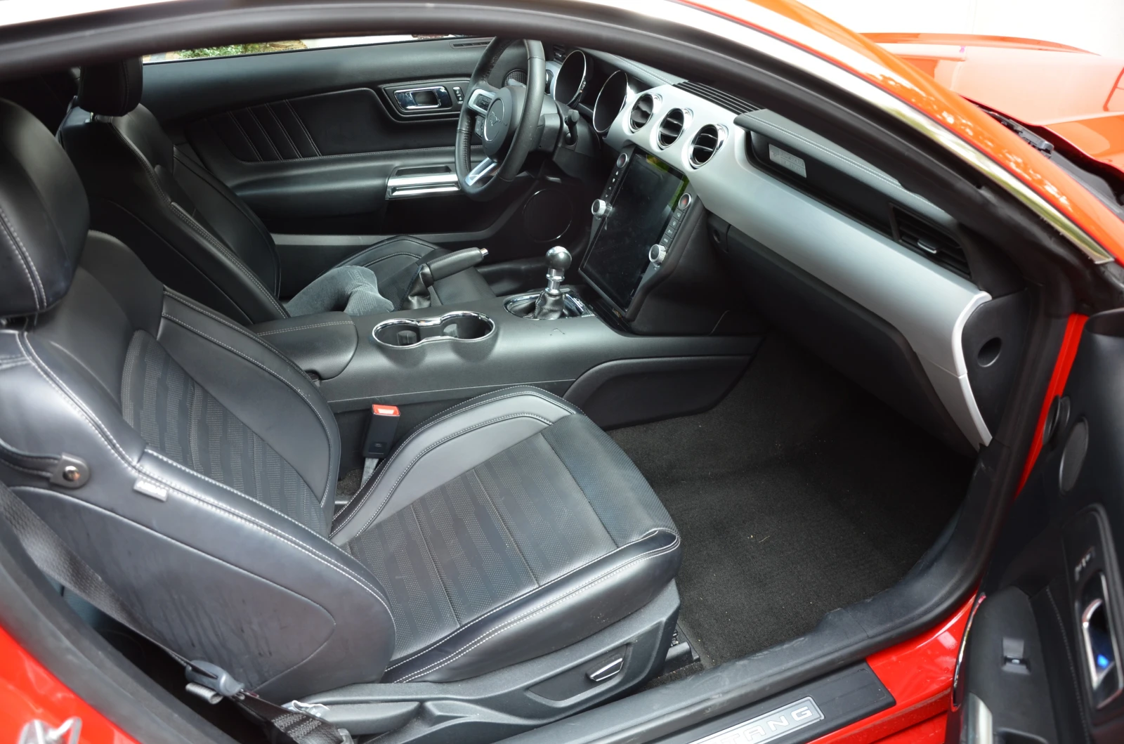 Ford Mustang GT , снимка 10 - Автомобили и джипове - 56270230
