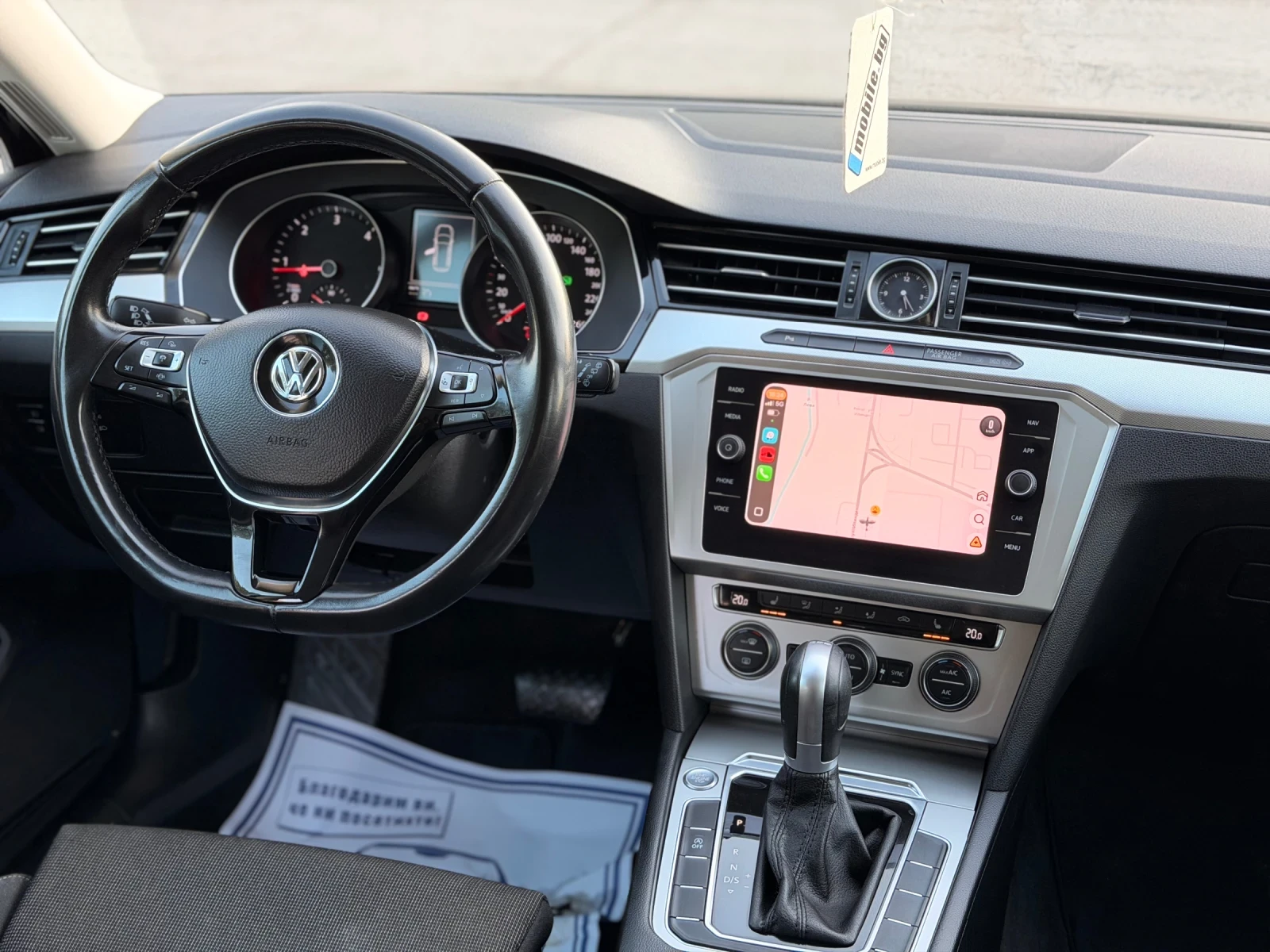 VW Passat 2.0TDI/ДИСТРОНИК/АВТОМАТ, снимка 13 - Автомобили и джипове - 56353130