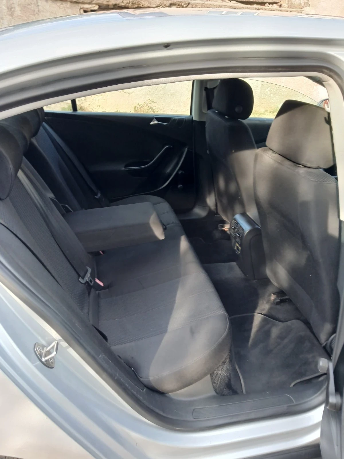 VW Passat, снимка 10 - Автомобили и джипове - 56640578