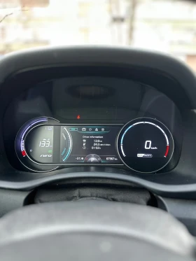 Kia Niro 64kW/Термопомпа/Гаранция/Executiveline/SOH 100%, снимка 12